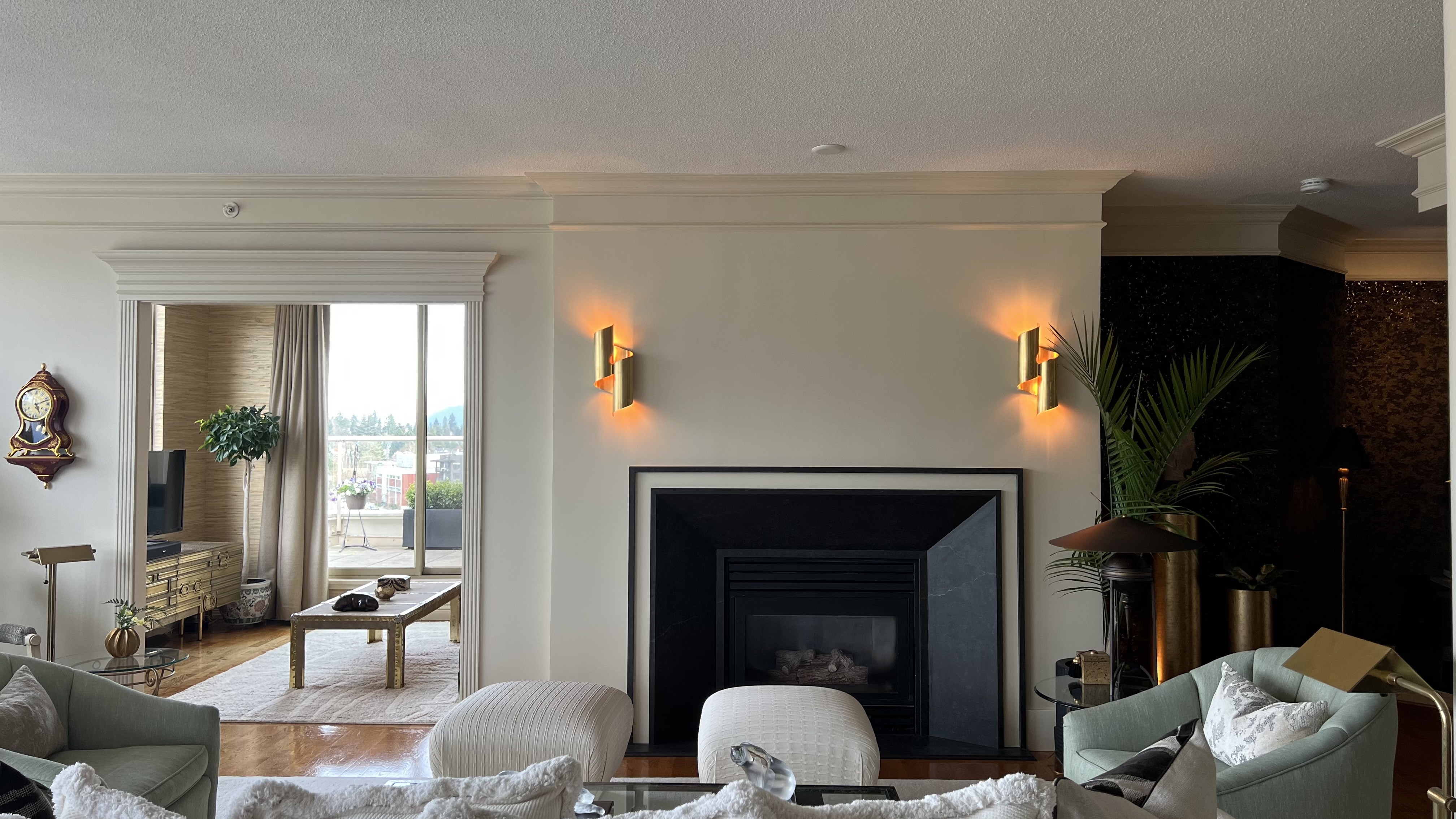 Interior living room painting category preview